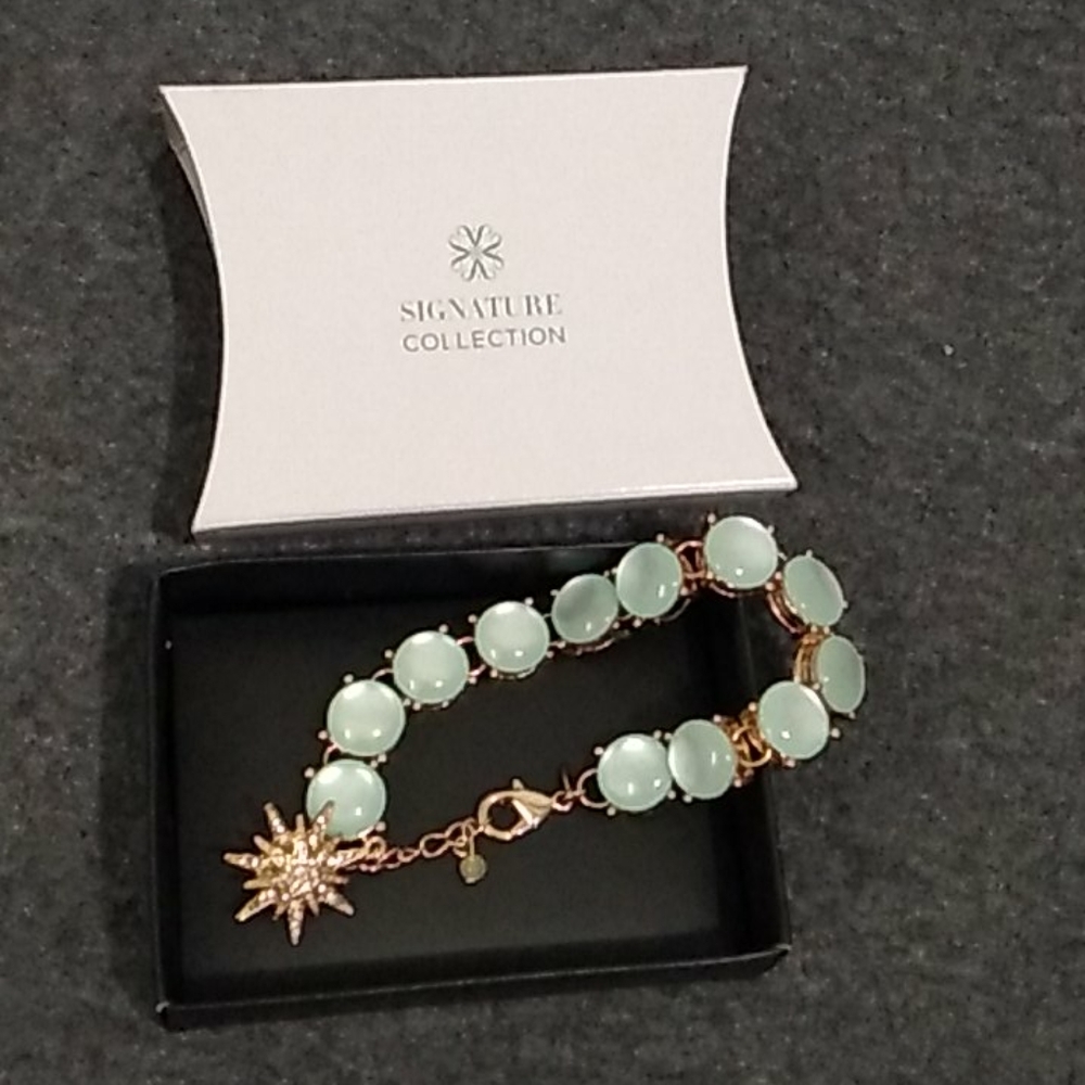 Bracelet by Signature Collection